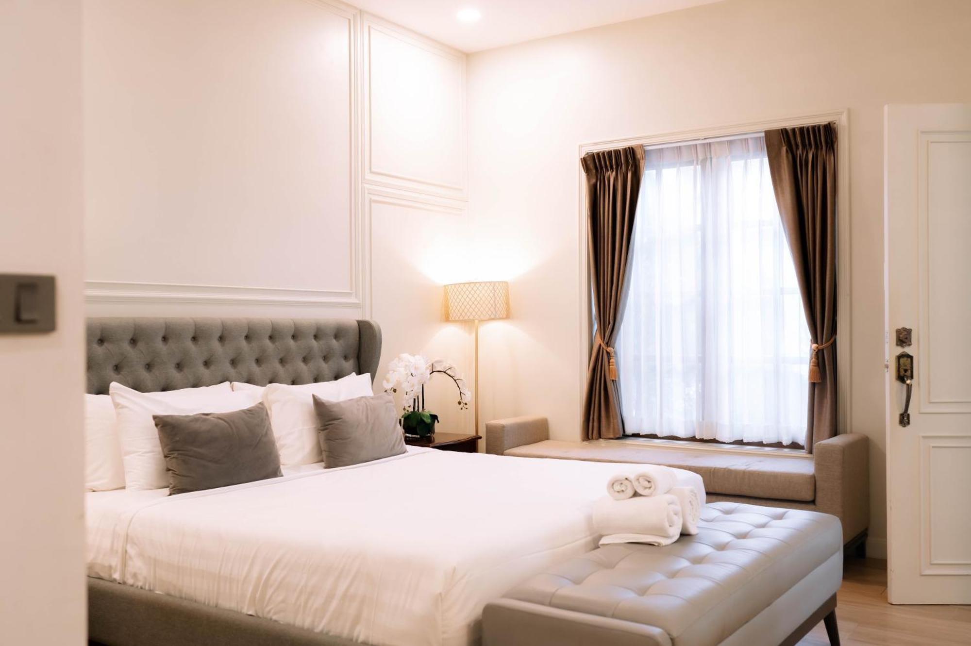Villa Seville HHQ Zewnętrze zdjęcie