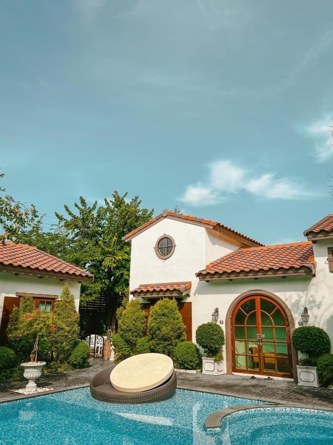 Villa Seville HHQ Zewnętrze zdjęcie